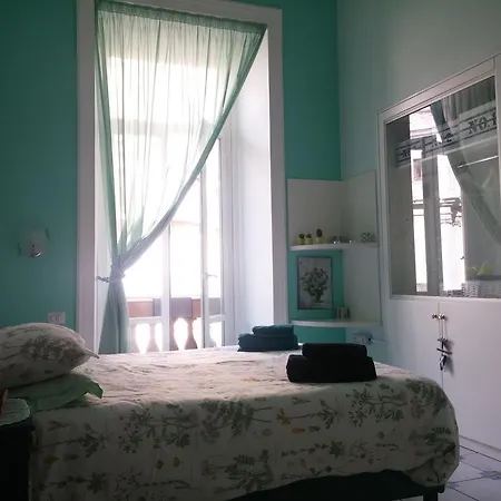 B&B Viaggio A 나폴리