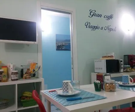 Viaggio A Alojamento de Acomodação e Pequeno-almoço Nápoles