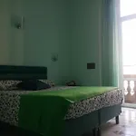 ヴィアッジョ ア B＆b 4* ナポリ